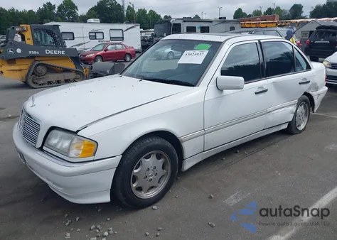 2000 Mercedes-Benz C 280 from USA, damaged, VIN WDBHA29G4YA826429